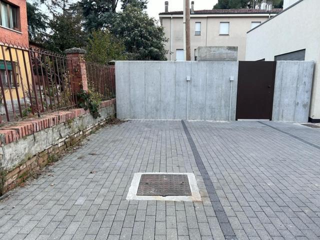 Housmart Toscana 53 Black Μπολόνια Εξωτερικό φωτογραφία
